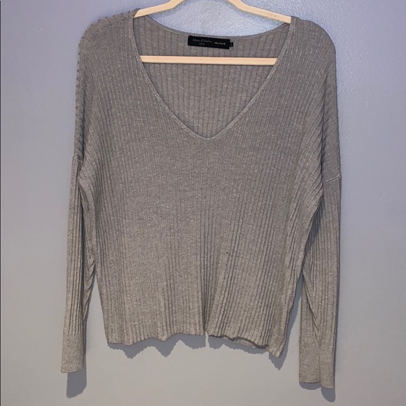 Women’s House Of Harlow Purple V-Neck Sweater Small - Picture 3 of 10